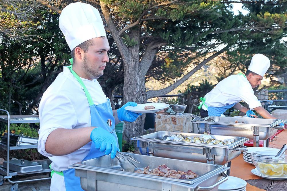 Touring Club Italiano - La Maddalena Hotel La Maddalena  Kültér fotó